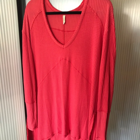 Free People long sleeve thermal top w/V neck. - Picture 2 of 9